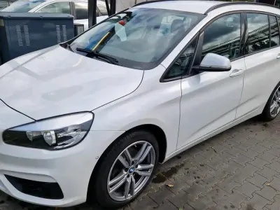 Gebraucht BMW 218 Active Tourer M Sport 150 PS (110 kW) 2018 Weiß Van / Kleinbus