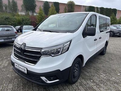 Weiß Gebraucht 2025 Renault Trafic Van / Kleinbus | 39.476 € (Teuer)