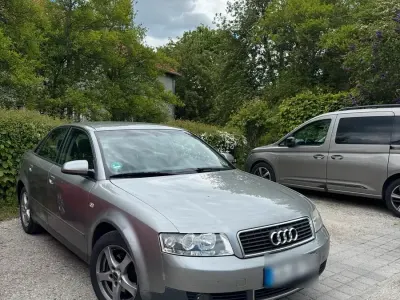 Gebraucht Audi A4 101 PS (74 kW) 2002 Silber Limousine