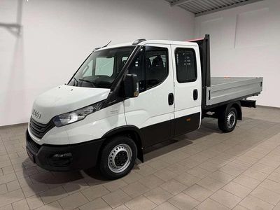 Ic 194 weiß Gebraucht 2022 Iveco Daily Van / Kleinbus | 32.990 € (Teuer)