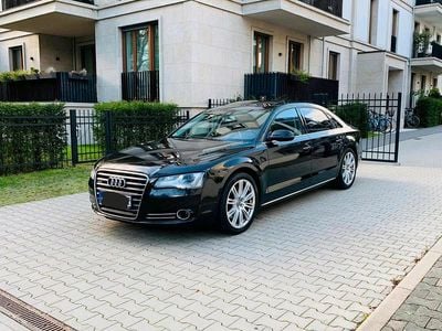 Audi A8L