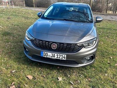 Gebraucht Fiat Tipo Lounge 120 PS (88 kW) 2018 Silber Limousine