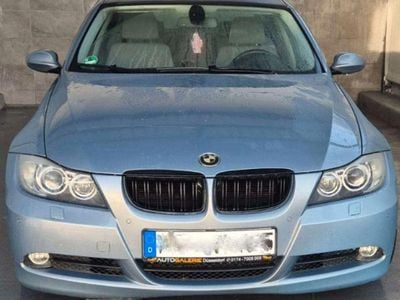 Grau Gebraucht 2006 BMW 320 Limousine | 6.450 € (Fairer Preis)