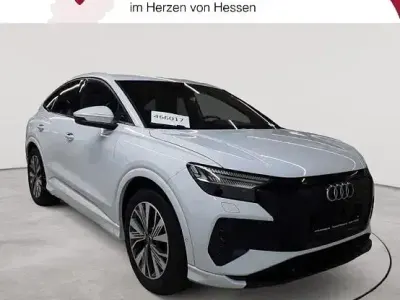 Second-hand Audi Q4 Sportback e-tron Sport 219 kW (299 CP) 2023 Alb SUV