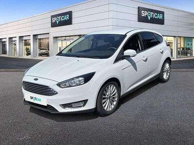 Gebraucht Ford Focus Titanium 125 PS (91 kW) 2018 Frost weiß Limousine