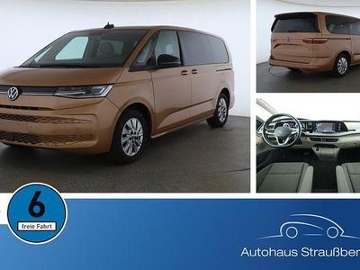 Second-hand VW Multivan Life 150 CP (110 kW) 2024 Albastru Monovolum
