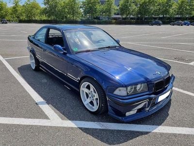 Gebraucht BMW 325 M Sport 192 PS (141 kW) 1992 Blau Coupé