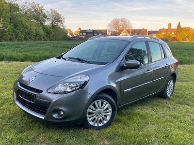 Second-hand Renault Clio II 100 CP (73 kW) 2010 Gri Hatchback