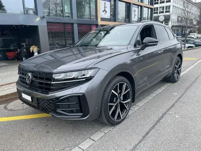 Ny VW Touareg R-line 286 HK (210 kW) 2026 Grå SUV