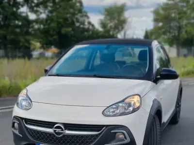 Gebraucht Opel Adam Rocks Rocks 116 PS (85 kW) 2018 Weiß Kleinwagen