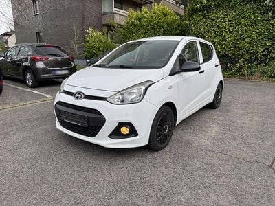 Usata Hyundai i10 67 CV (49 kW) 2015 Bianco Utilitaria