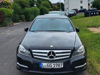 Gebraucht Mercedes C180 Avantgarde 156 PS (114 kW) 2011 Schwarz Limousine