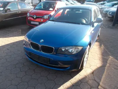 Gebraucht BMW 116 Advantage 116 PS (85 kW) 2010 Blau Kleinwagen