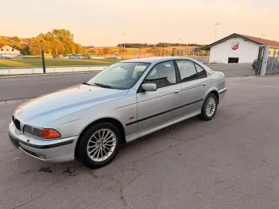 Gebraucht BMW 520 170 PS (125 kW) 1998 Silber Limousine
