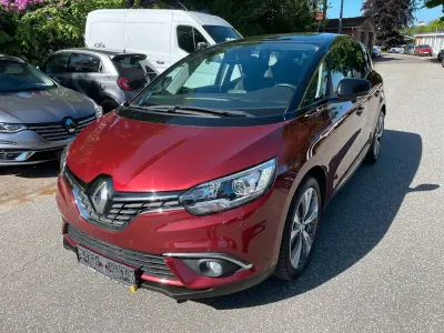 Gebraucht Renault Scénic IV Intens 131 PS (96 kW) 2017 Rot Van / Kleinbus