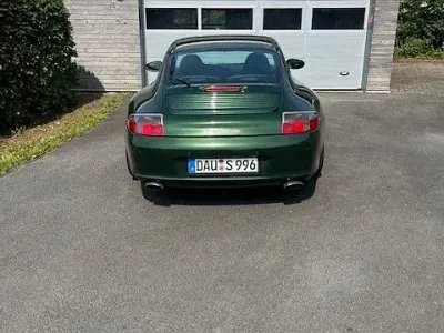 Gebraucht Porsche 911 Carrera 320 PS (235 kW) 2004 Grün Coupé