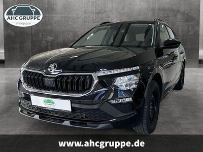 Schwarzmagic perleffekt Gebraucht 2025 Skoda Kamiq Essence SUV | 25.750 € (Fairer Preis)