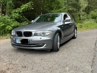 Gebraucht BMW 116 122 PS (89 kW) 2009 Silber Kleinwagen