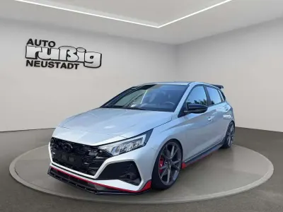 Gebraucht Hyundai Coupé N Performance 204 PS (150 kW) 2023 Sleek silver / met Coupé