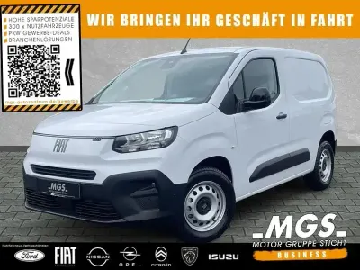 Gebraucht Fiat Doblò 101 PS (74 kW) 2025 Gelato weiß Van / Kleinbus
