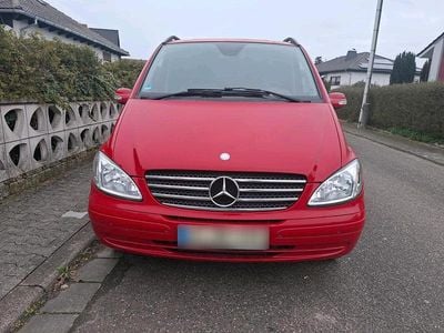 Gebraucht Mercedes Viano 150 PS (110 kW) 2008 Rot Van / Kleinbus