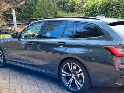 gebraucht BMW 330e Touring M Sport Automatic M Sport