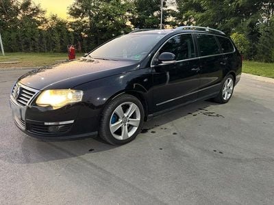 Usata VW Passat R-line 170 CV (125 kW) 2010 Nero Station wagon