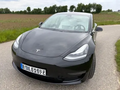 Occasion Tesla Model 3 366 kW (498 PK) 2019 Zwart Sedan