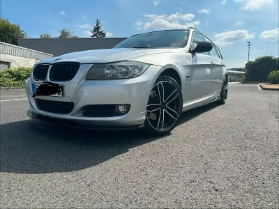 Gebraucht BMW 318 143 PS (105 kW) 2012 Silber Kombi