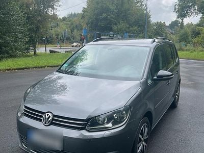 Gebraucht VW Touran Style 140 PS (102 kW) 2012 Grau Van / Kleinbus
