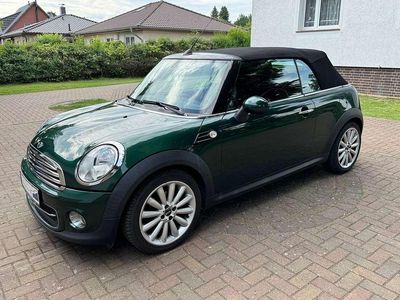 Gebraucht Mini Cooper Cabriolet 122 PS (89 kW) 2011 British racing green ii metal. Cabrio