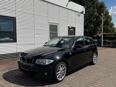 Gebraucht BMW 116 116 PS (85 kW) 2006 Schwarz Kleinwagen