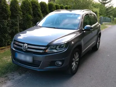 Gebraucht VW Tiguan 140 PS (102 kW) 2012 Grau SUV