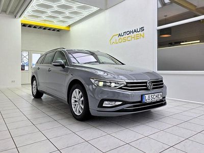 Grau Gebraucht 2023 VW Passat Business Kombi | 28.990 € (Etwas zu teuer)