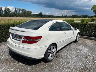 Mercedes 200