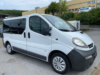 gebraucht Opel Vivaro Kombi L1H1 2,7t 9-Sitzer Motorproblem