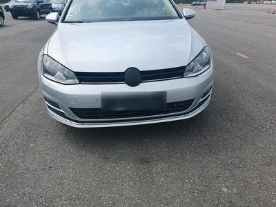 Usata VW Golf VII 110 CV (80 kW) 2016 Argento Station wagon