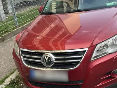 Gebraucht VW Tiguan 140 PS (102 kW) 2008 Rot SUV