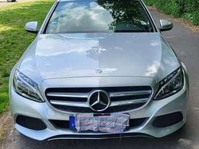 Second-hand Mercedes 220 170 CP (125 kW) 2015 Argintiu