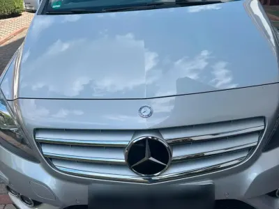 Gebraucht Mercedes B180 122 PS (89 kW) 2014 Grau Kleinwagen