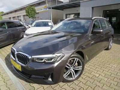 Gebraucht BMW 520 Sport Line 190 PS (139 kW) 2020 Sophisto grau Kombi