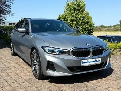 Gebraucht BMW 320 Shadowline 190 PS (139 kW) 2023 Grau Kombi