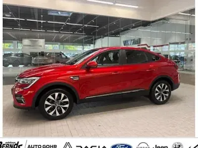 Usata Renault Arkana Zen 140 CV (102 kW) 2021 Rosso SUV