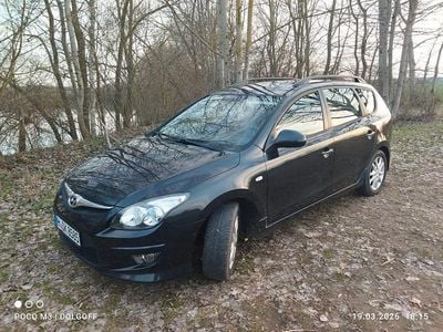 Gebraucht Hyundai i30 Style 116 PS (85 kW) 2010 Kombi