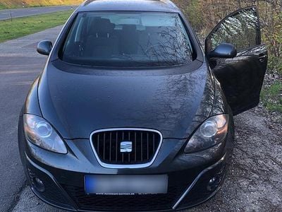 Gebraucht Seat Altea XL 125 PS (91 kW) 2011 Grau Van / Kleinbus