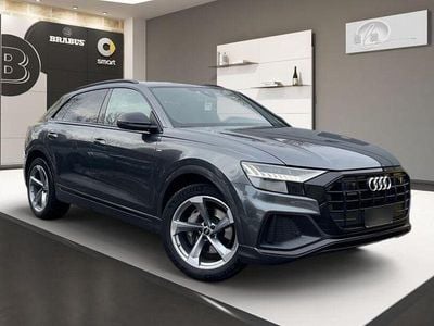 Second-hand Audi Q8 S-Line 286 CP (210 kW) 2023 Gri SUV
