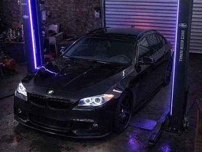 Gebraucht BMW 530 Sport Line 258 PS (189 kW) 2011 Grau Kombi