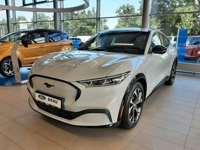 Gebraucht Ford Mustang Mach-E 197 kW (269 PS) 2022 Weiß metallic SUV