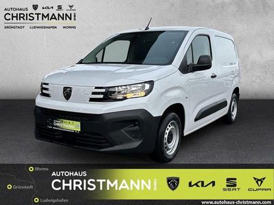 Gebraucht Peugeot Partner 102 PS (75 kW) 2025 Lackierung weiss icy/typ ausse Van / Kleinbus