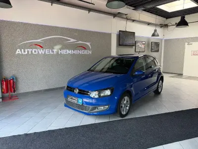 Gebraucht VW Polo Life 75 PS (55 kW) 2013 Meerblau Kleinwagen